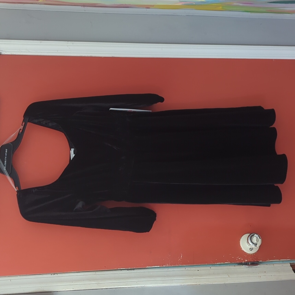 Velvet Celebrity Pink Black Dress Size Medium